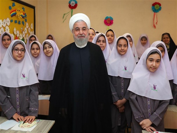 تیغ سند2030 و مافیای آموزشی همچنان برنده‌تر از سند تحول است