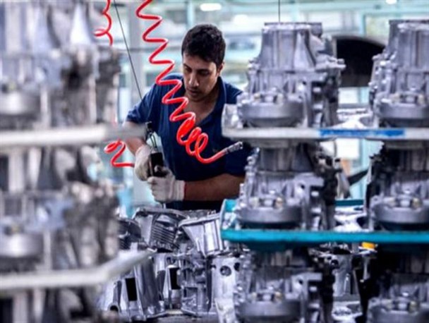 بدهی خودروسازان به قطعه سازان ۸۵ هزار میلیارد تومان/ کمبود نقدینگی و قوانین گمرکی موانع پیش پای تولیدکنندگان قطعه است