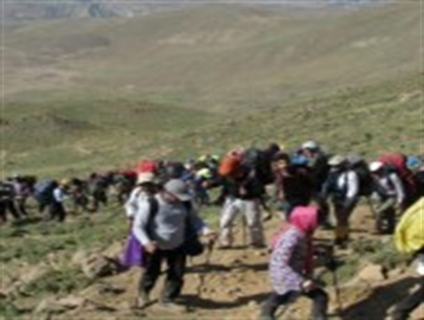 تصاویر/صعود کوهنوردان آملی به بام ایران