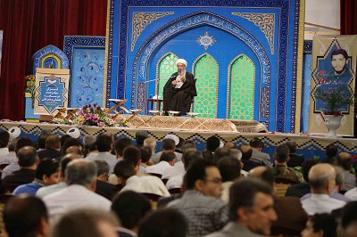 استان بوشهر مظهر وحدت در سایه ولایت است/ توفیقات در مسائل هسته ای حاصل خون شهیدان است/ توفیقات در مذاکرات حاصل اقتدار است