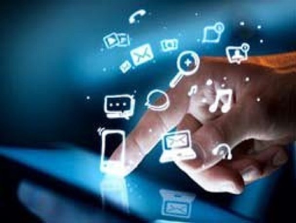 فضای سایبری؛ بستری برای ایجاد تغییر در جامعه است
