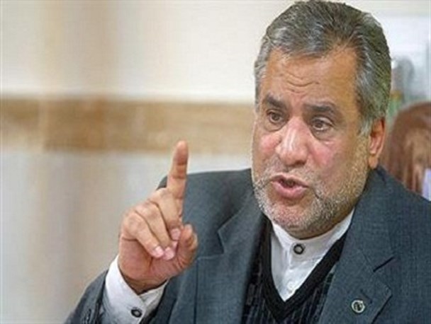 دختران کشور ما حق دارند دانشگاه مستقل داشته باشند/ تشکیل دانشگاه مستقل باعث بالا رفتن اقتدار دختران در جامعه می شود