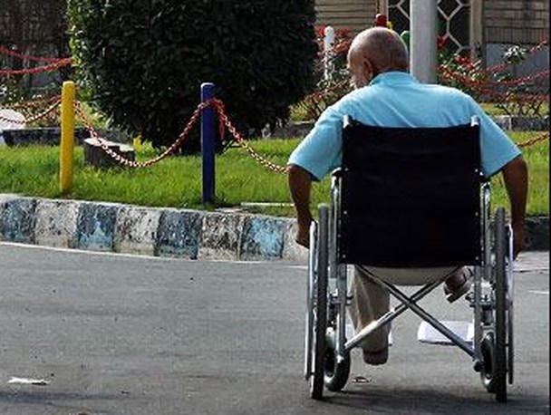 ۱۰ هزار معلول در انتظار خدمات بهزیستی البرز هستند/پوشش ۹۸ درصدی غربال گری بینایی در البرز