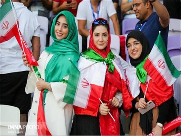 اهتزاز پرچم حجاب و عفاف به علمداری زنان موفق ایرانی/ حجاب محدودیتی که مصونیت می‌آورد