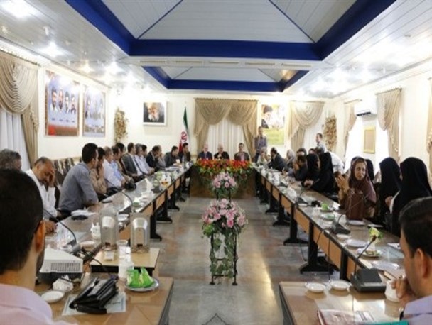 ۳۰ نفر از خبرنگاران شهرستان لنگرود تجلیل شدند + تصاویر