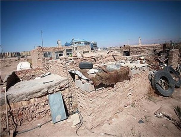 حاشیه ی شهر مشهد معلول ناهماهنگی دستگاه های قانونی و اجرایی است/عدم موفقیت طرح پلیس ساختمان در حاشیه ی شهر مشهد