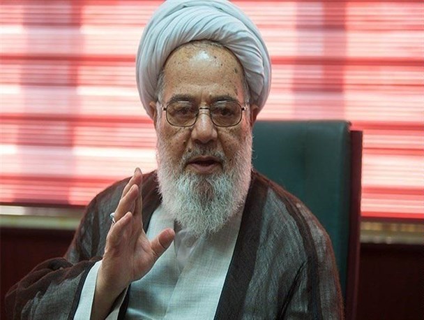 قدرت و نفوذ ایران در منطقه باعث شده آل سعود دست به دامان منافقین شود