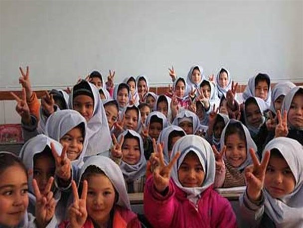 اعطای کمک هزینه تحصیلی به دانش آموزان و دانشجویان تحت پوشش