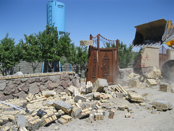تخریب 10 تغییر کاربری غیرمجاز در چناران