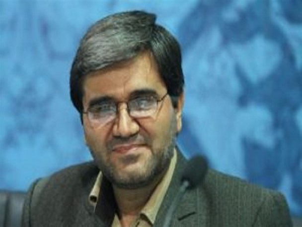 انتظار ۲۰ ساله صنعتگران برای افتتاح نمایشگاه ابتدای سال ۹۶ به سر می رسد/ تشکیل شورای امربه معروف برای بهبود وضعیت حجاب غرفه داران/ اتفاق خاصی در پسابرجام نیفتاده است