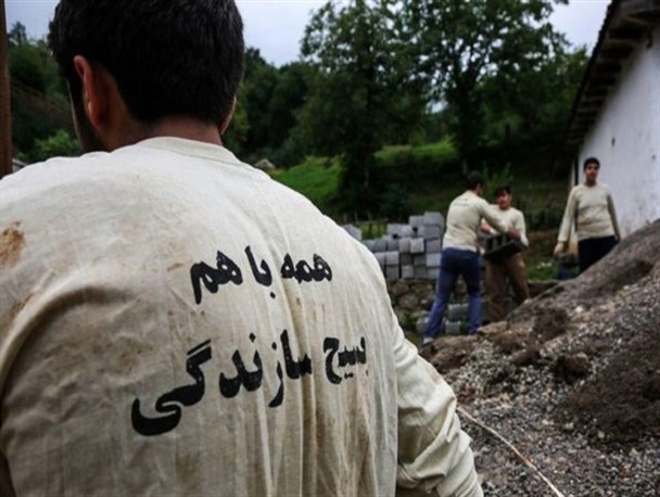 دولتمردان از ظرفیت جهادگران بسیجی استفاده کنند/ کشور به تفکر بسیجی نیاز دارد