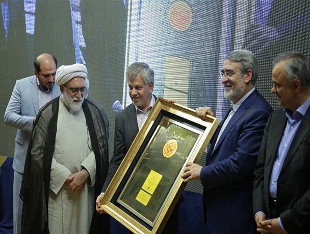 دومین همایش بین‌المللی فعالان اربعین حسینی در حرم مطهر رضوی