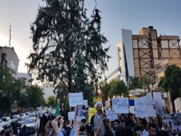 بی‌تفاوتی نسبت به سرنوشت مسلمانان کشمیر، انحراف از آرمان انقلاب است/ طلبه کشمیری: سازمان ملل در ظاهر برای حقوق بشر حرف می‌زند