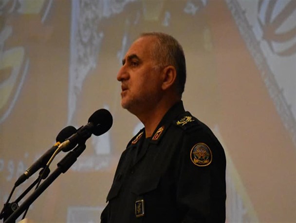 آزادگان، نخبگان جامعه هستند/ انتقال مفاهیم دفاع مقدس به جوانان، تکلیف ایثارگران است