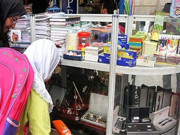 جای خالی نقوش ایرانی روی نوشت افزارهای ایرانی