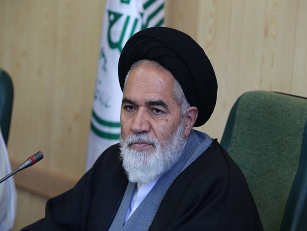 تقویت فرهنگ دینی راه مقابله با هجمه های ماهواره و فضای مجازی در جامعه است