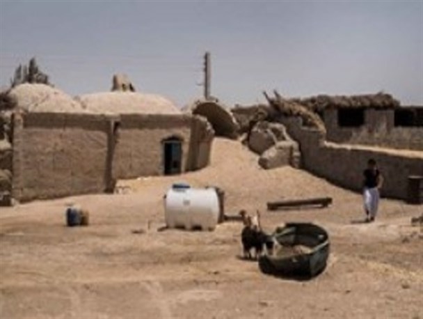 رونق اقتصادی با تحول در استانداری امکان پذیر است/ ناتوانی استاندار سیستان و بلوچستان از منظر مردم
