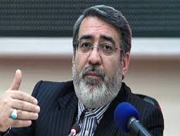 تولیدکنندگان، رزمنده‌های جبهه اقتصاد مقاومتی هستند/ به بازار کشورهای همسایه کم‌توجهی شده است