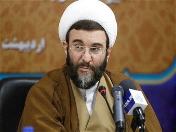 واکنش بنیاد شهید به حذف شهید از خیابان‌های تهران/ پیگیری موضوع از وزارت کشور