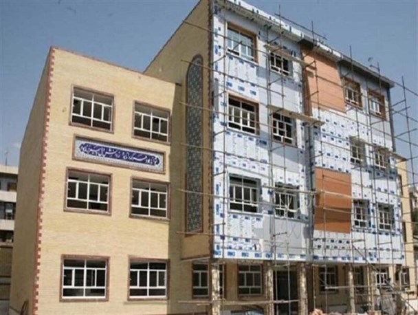 اجرای طرح «هر کارخانه؛ یک مدرسه» در میبد