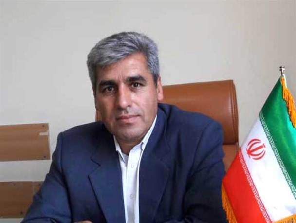 نیر در آتش می‌سوزد+ فیلم و عکس