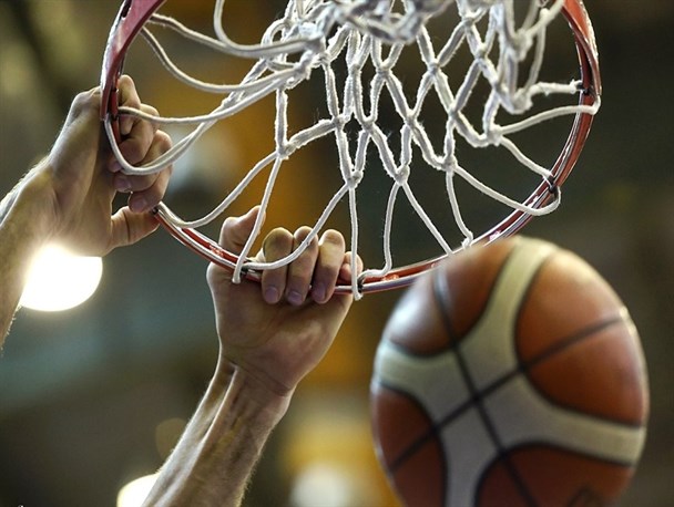 لیگ برتر بسکتبال| مسابقات با 14 تیم به صورت دوره ای برگزار می شود/ برنامه ریزی فدراسیون برای مسابقات فصل 1400