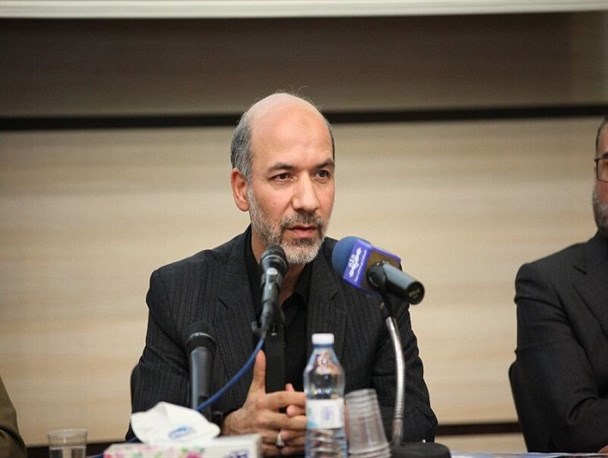 تاکید وزیر نیرو بر لزوم شفافیت در اجرای طرح تخصیص آب از سد‌ها/ ۱۶ هزار روستا در کشور با تنش آبی مواجه هستند