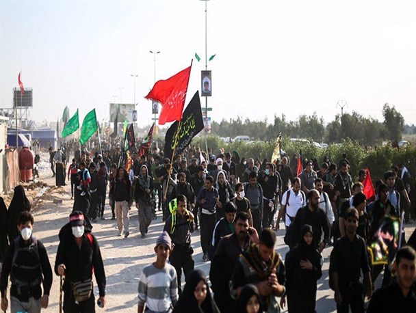 قدم‌های خدمت در جاده‌های دلدادگی/ اربعین؛ تنها تکرار دوست‌داشتنی