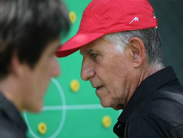 پرسش‌وپاسخ سرمربی تیم ملی با اصحاب رسانه/ خبرنگاران از کی‌روش ۳ پیروزی خواستند!