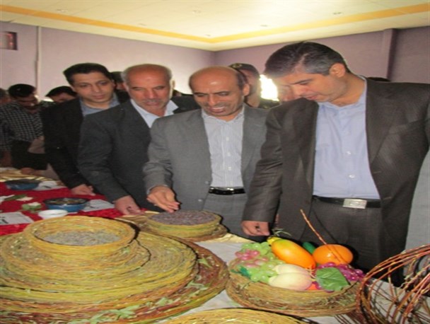 جشنواره انگور در شهرستان خنداب+عکس