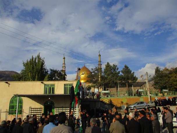 مراسم علم بندی در جوار امامزاده محمد بن حنفیه(ع) عمارلوی رودبار