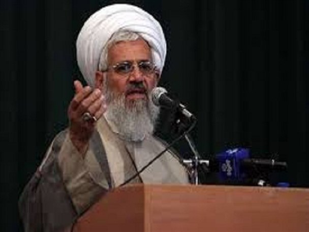 اطاعت از قانون در خصوص برجام، ولایت مداری است/  ملت ایران هیچ گاه با آمریکا آشتی نمی کنند