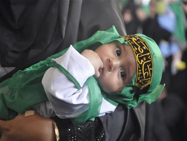همایش شیرخوارگان حسینی در بن برگزار شد