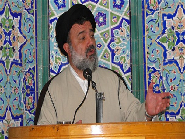 مبارزه با استکبار تبدیل به معامله با استکبار نشود