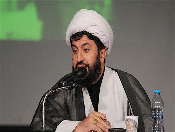 امام حسین (ع) درس «هیهات من الذله» داد نه مذاکره/ قانونی شناخته شدن «فمینیست » در برنامه ششم/ مراقب نباشیم سر حسین‌ها به مسلخ می‌رود