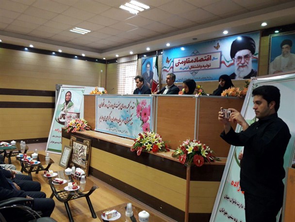 تجلیل از نفر برتر دختر گرمساری در مسابقات جهانی دارت
