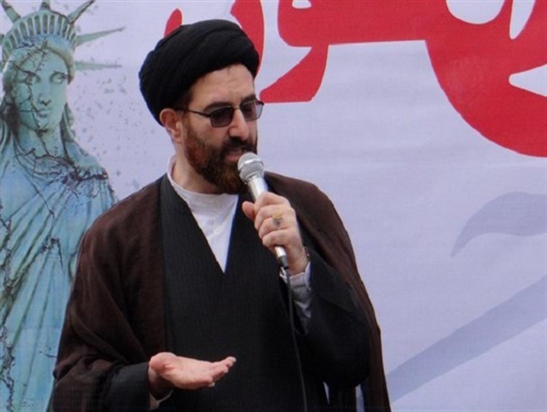 مذاکره با آمریکا مانند بازی شطرنج با گوریل است/ ترامپ هرگز با برجام مخالف نیست چون برای آن‌ها منافع دارد