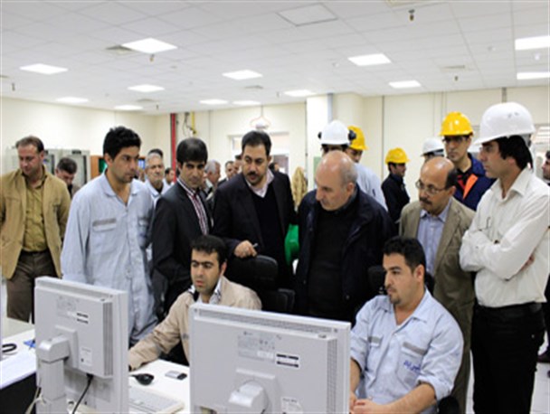 فاز دوم پتروشیمی ایلام هرچه سریع تر راه اندازی شود