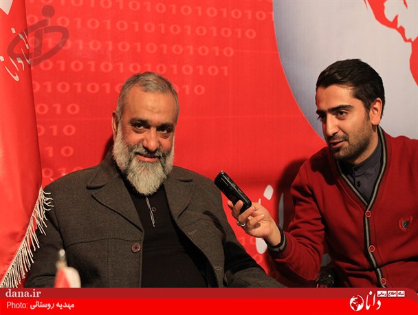 گزارش تصویری/ مهمانان آخرین روز غرفه دانا در نمایشگاه مطبوعات