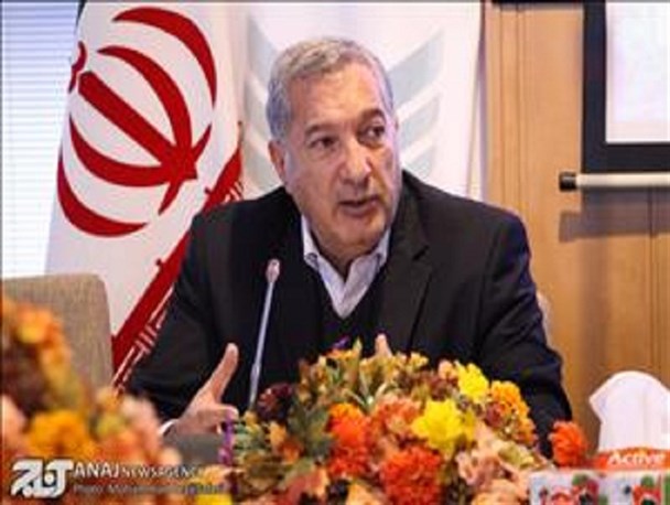 دانشگاه آزاد باید 60 درصد بار آموزشی کشور را بر عهده بگیرد/ اجازه بهره مندی سیاسی در زمان انتخابات را به کسی در دانشگاه نمی دهیم/ تعامل دانشگاه آزاد تبریز با دانشگاه آکسفورد