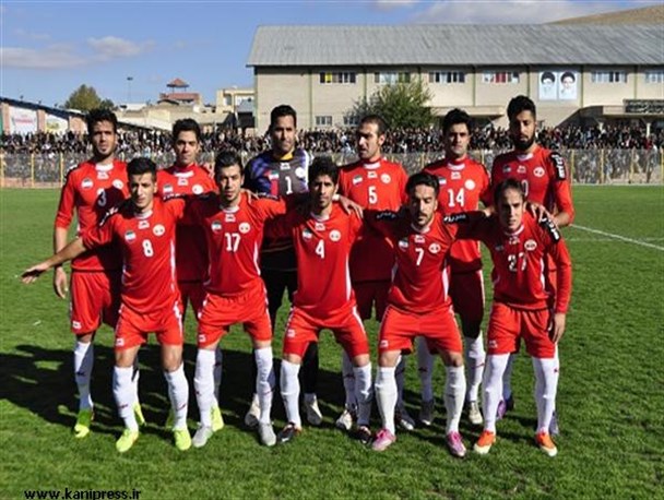 سرمربی تیم فوتبال سردار بوکان برکنار شد