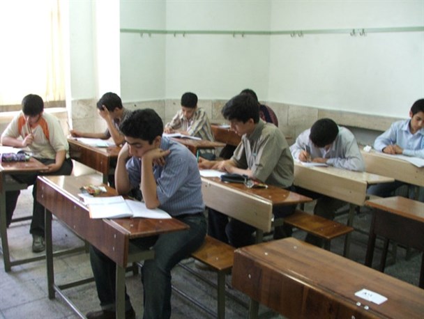 کمیته کیفیت بخشی آموزشی در مدارس بستک تشکیل می شود