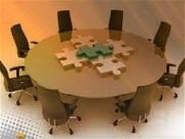 حضور چشمگیر متکدیان درگوشه و کنار شهر / ازاعلام آمادگی نهادهای مربوطه برای برخورد تا آب و هوایی که برای کسب درآمد مساعد است