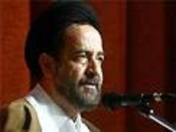 وزارت ارشاد به وزارت اذلال محقق می شود/برخی از روزنامه ها قلم و زبان آمریکا را در دست دارند