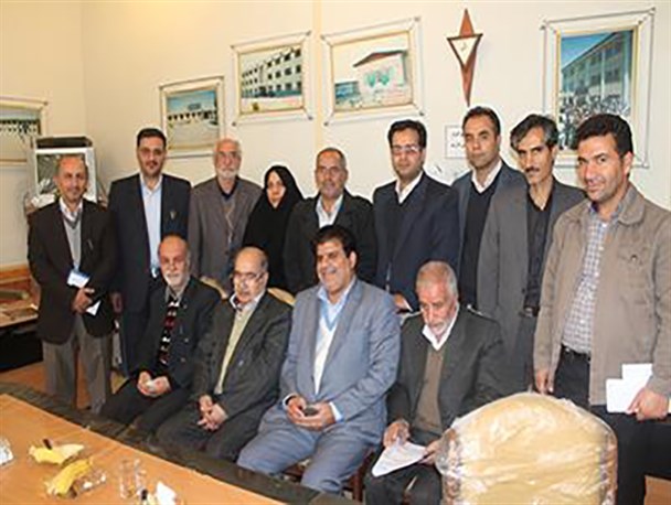خیر مدرسه ساز در نهاوند آموزشگاه 15کلاسه می سازد
