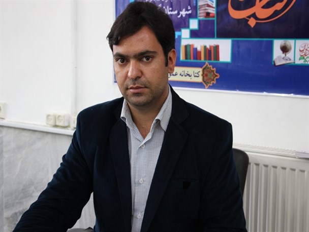 توجه به کتاب، کتابخانه و کتابدار فقط در حد شعار است/ کتابخانه‌های عمومی، مراکز اشاعه فرهنگ در جامعه