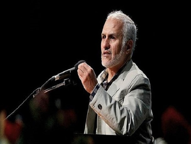 تداوم برخورد انحصارطلبانه دولتی ها در کرمانشاه/ بنرهای سخنرانی حسن عباسی شبانه جمع شد!!
