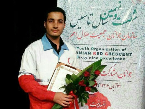 از یک دهه خدمات بشر دوستانه جوان لرستانی تقدیر شد
