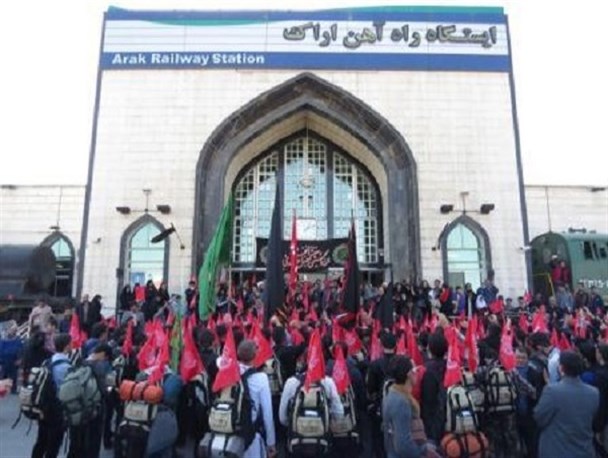 ۲۷۰ دانشجو از استان مرکزی عازم کربلا شدند