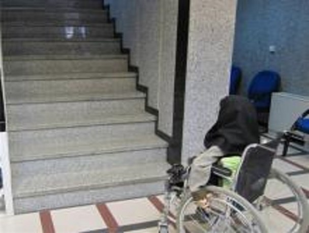 ادارات و بانک های پلدختر باید مناسب سازی شوند